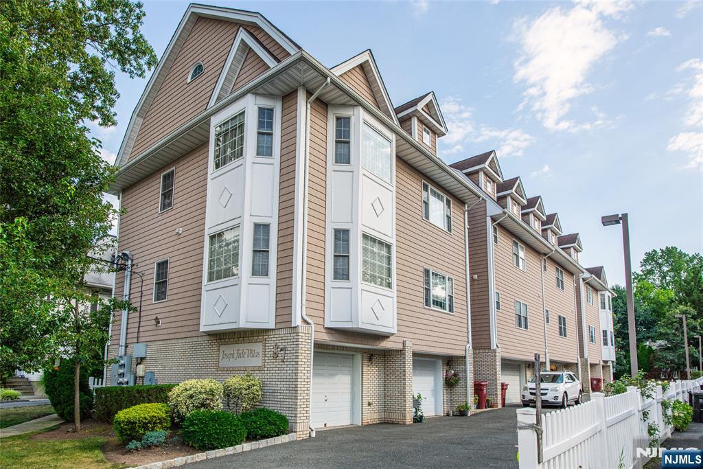 87 Centre Street,Nutley, NJ 07110