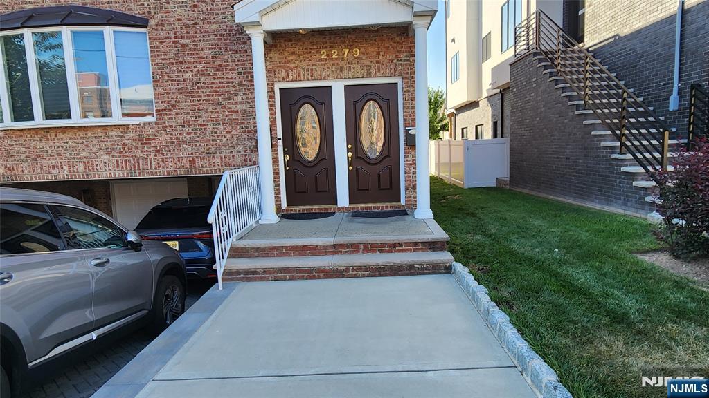 2279 7th Street,Fort Lee, NJ 07024