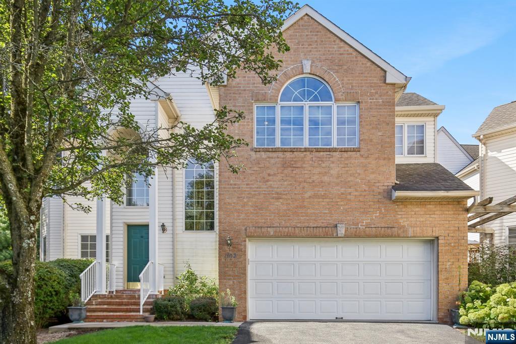 1102 Smith Manor Boulevard,West Orange, NJ 07052