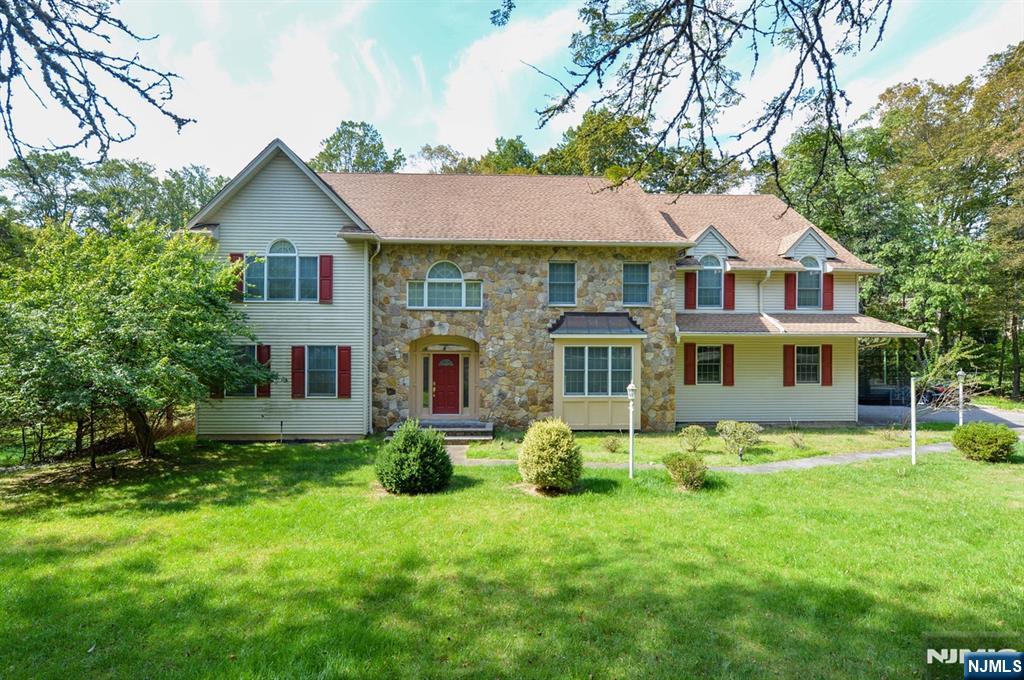 515 Saddle River Road,Upper Saddle River, NJ 07458