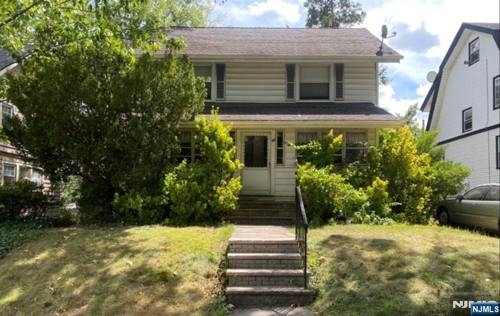 43 Laurel Avenue,East Orange, NJ 07017