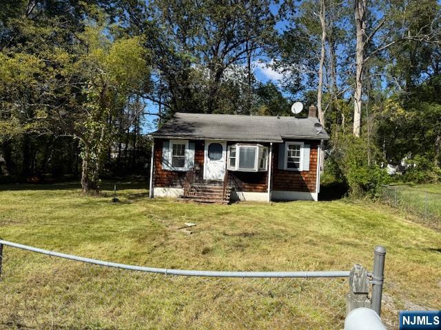 16 Madelyn Avenue,West Milford, NJ 07480