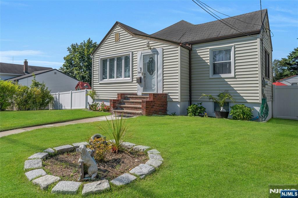 1146 Roosevelt Avenue,New Milford, NJ 07646