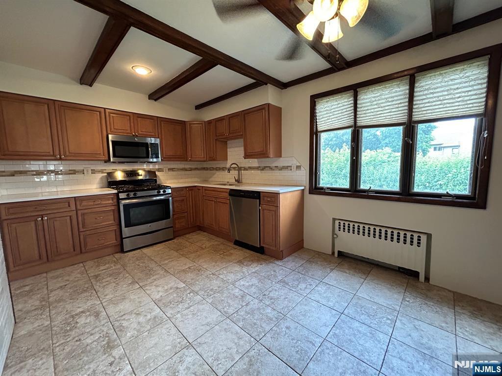 622 Hackensack Street,Carlstadt, NJ 07072