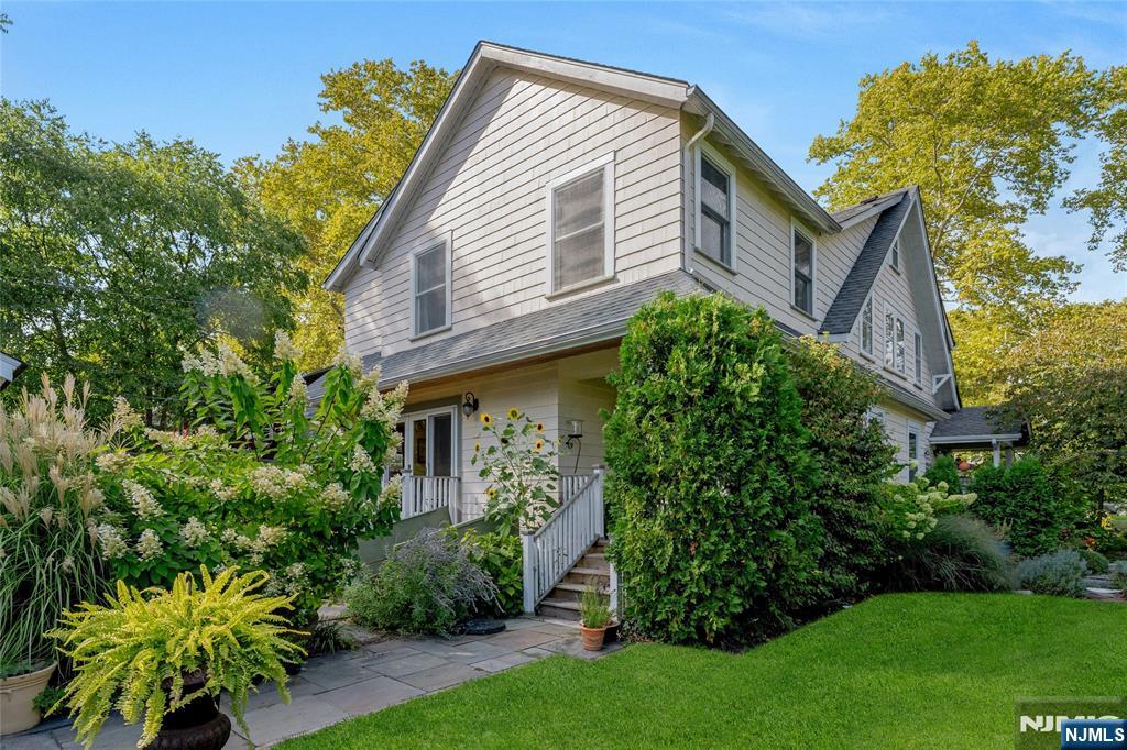 1 Laurel Place,Glen Ridge, NJ 07028