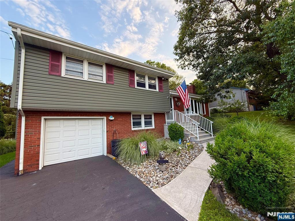 156 Dorothy Drive,North Haledon, NJ 07508