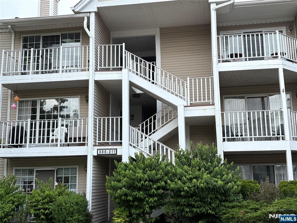 308 Linden Street,Mahwah, NJ 07430