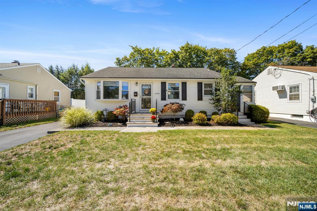 1438 Washington Avenue,Pompton Lakes, NJ 07442