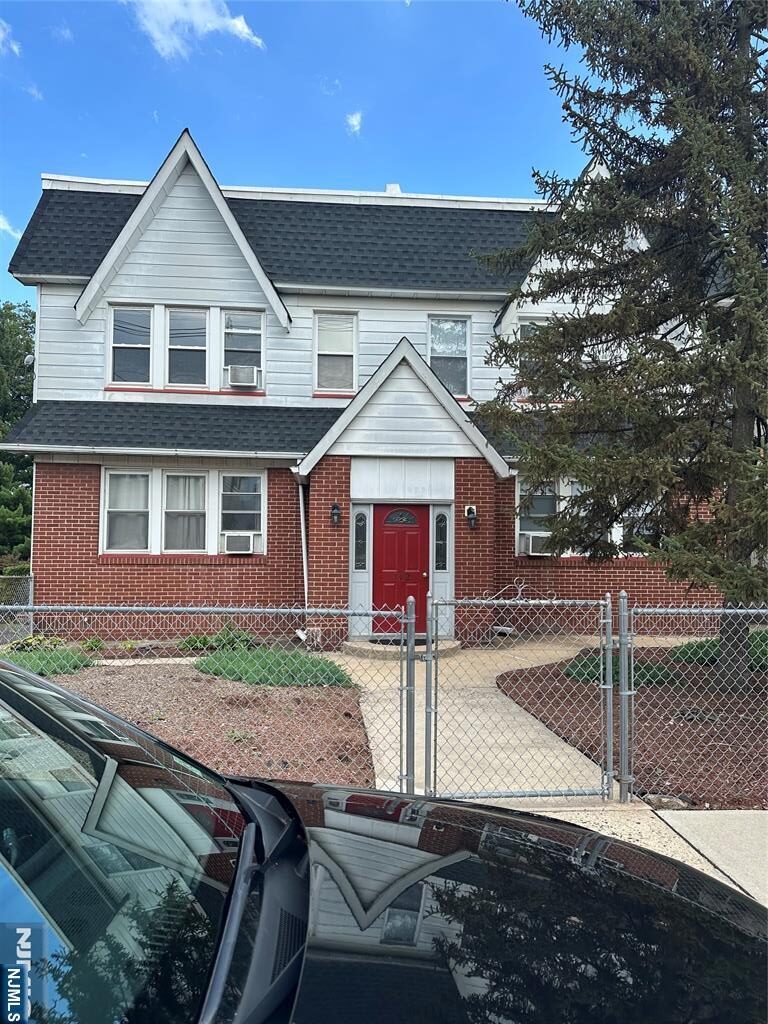 142 Rutherford Place,North Arlington, NJ 07031