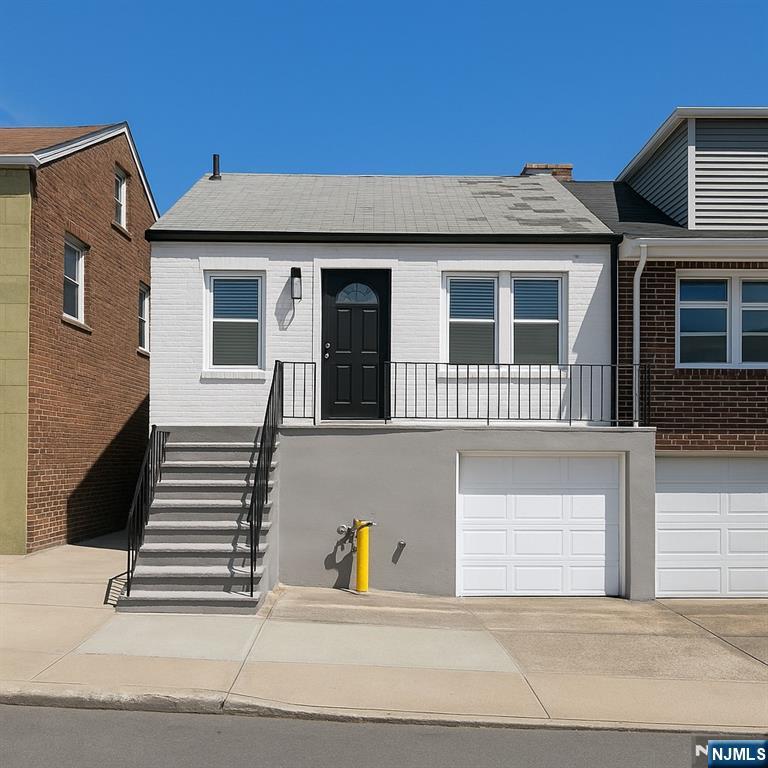 40 Woodcliff Avenue,North Bergen, NJ 07047