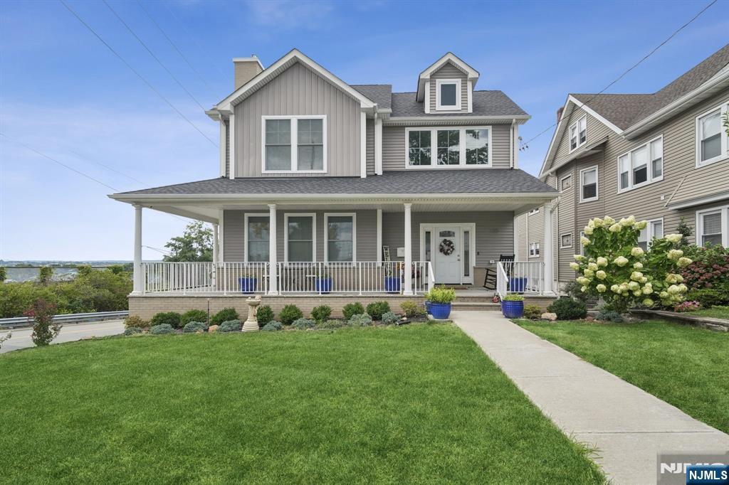 320 Ridge Road,Rutherford, NJ 07070