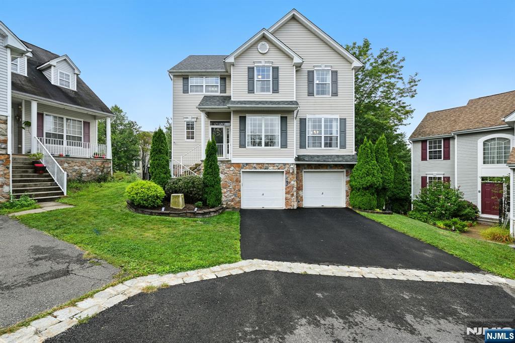 142 Winding Hill Drive,Mount Olive Township, NJ 07840