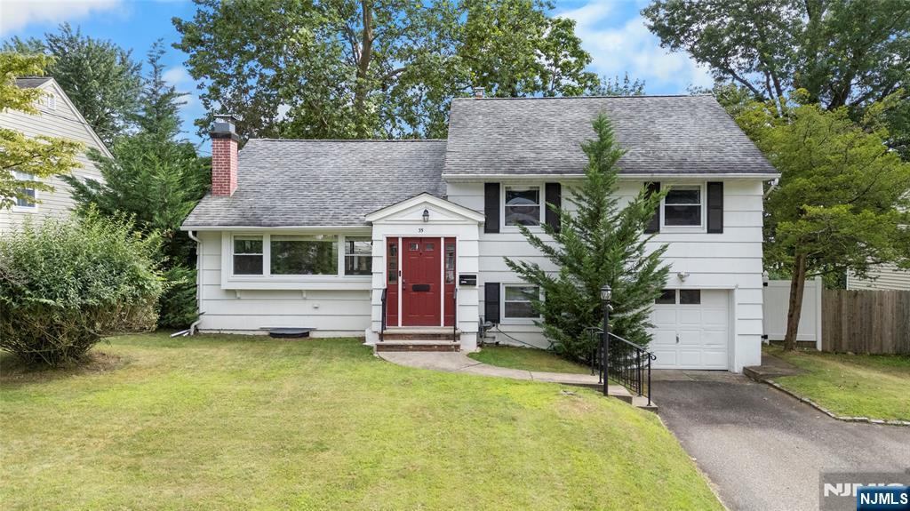 35 Grissing Court,Cedar Grove, NJ 07009