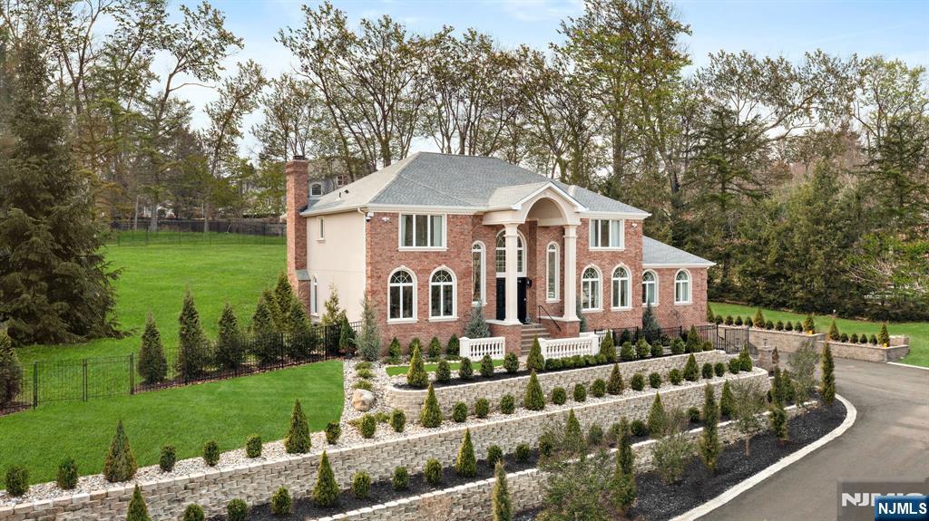 1020 High Mountain Road,Franklin Lakes, NJ 07417