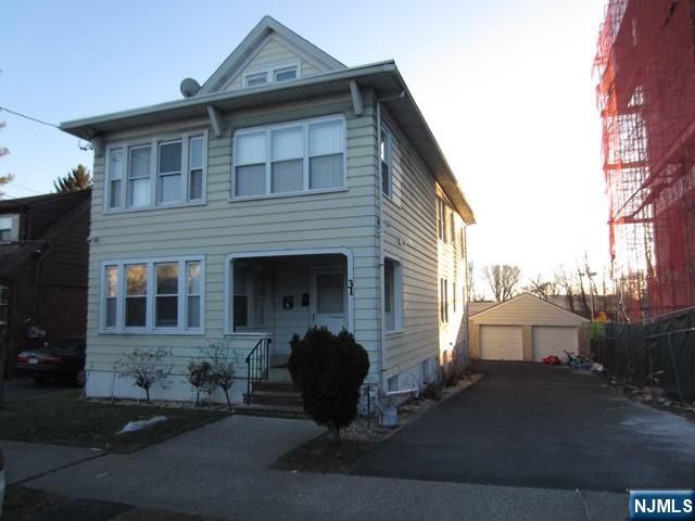 31 Don Bosco Avenue,Paterson, NJ 07502