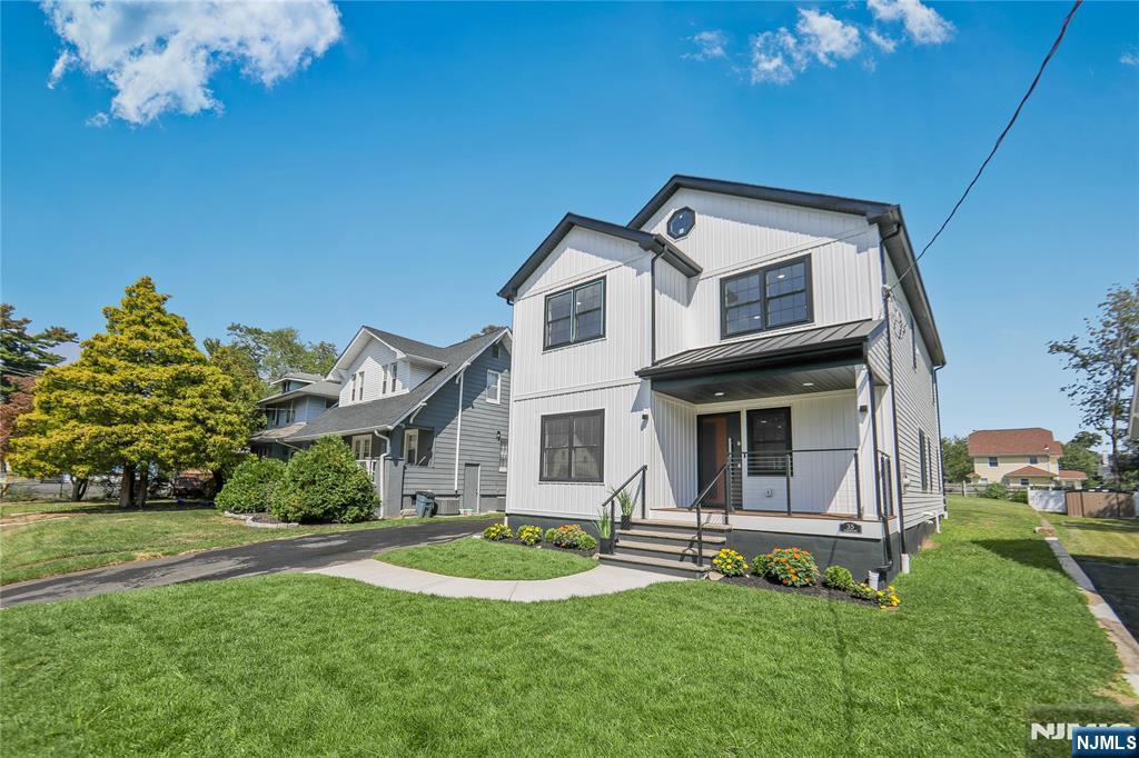 35 Franklin Road,Teaneck, NJ 07666
