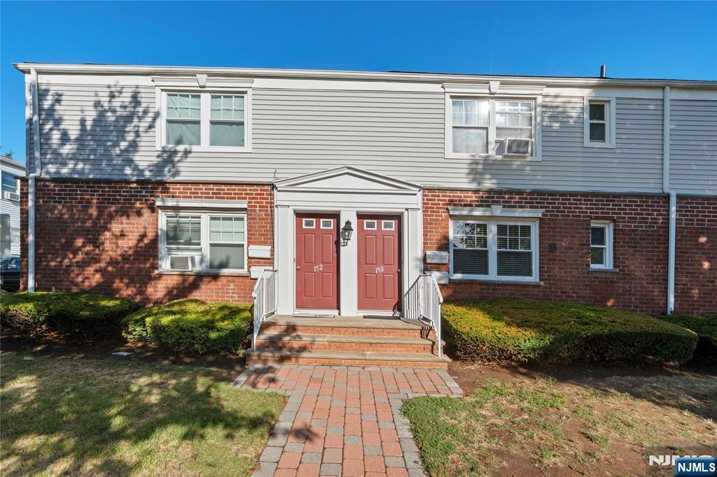 150 Vanderburgh Avenue,Rutherford, NJ 07070