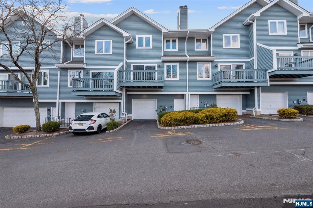 18 Skyview Terrace,Clifton, NJ 07013