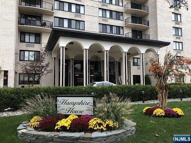 1590 Anderson ,Fort Lee, NJ 07024