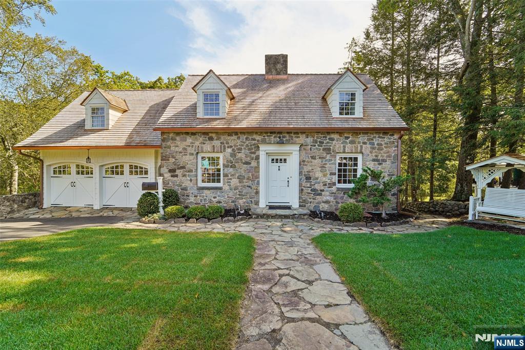 755 Saddle River Road,Ho-Ho-Kus, NJ 07423