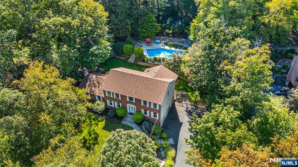 43 Round Hill Road,Kinnelon Borough, NJ 07405