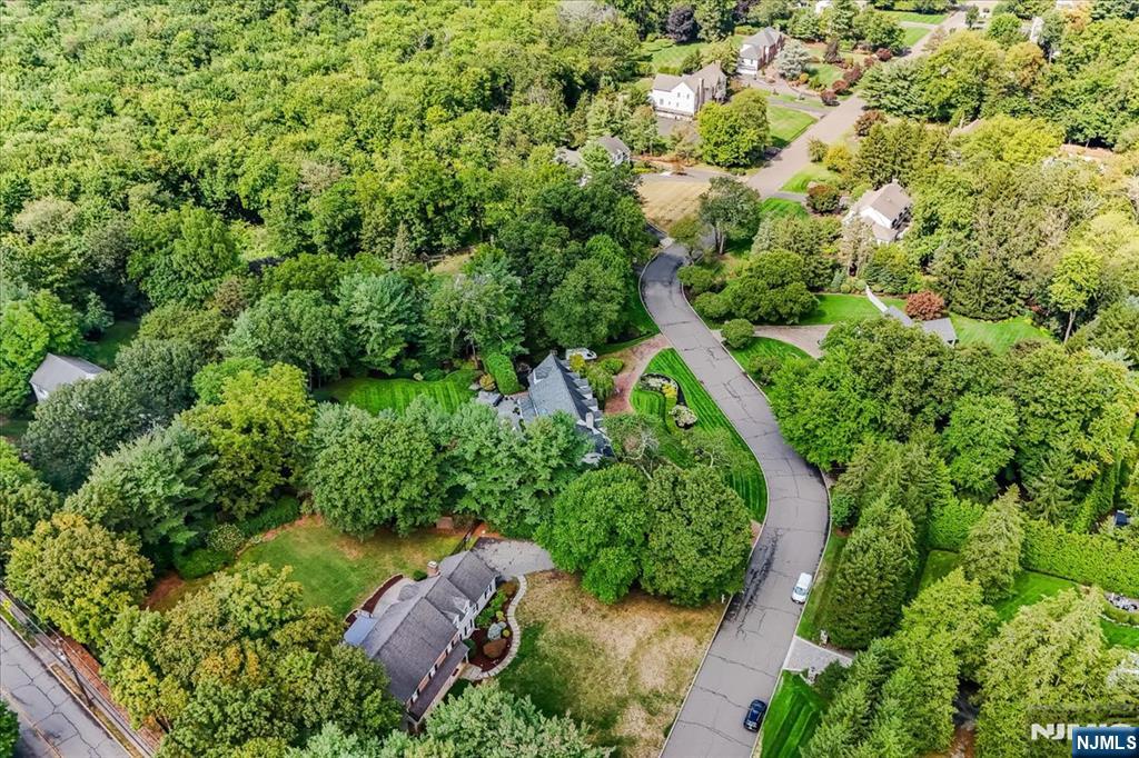 856 Stonewall Court,Franklin Lakes, NJ 07417