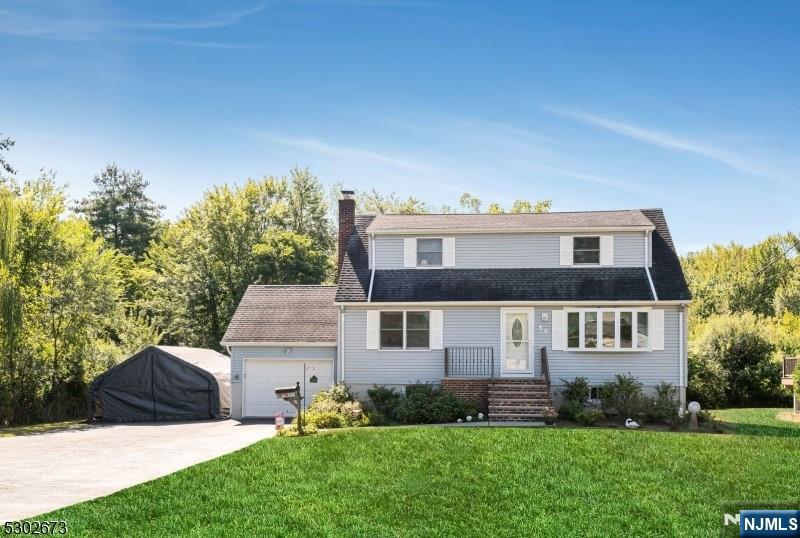 54 Peach Tree Avenue,East Hanover Twp, NJ 07936