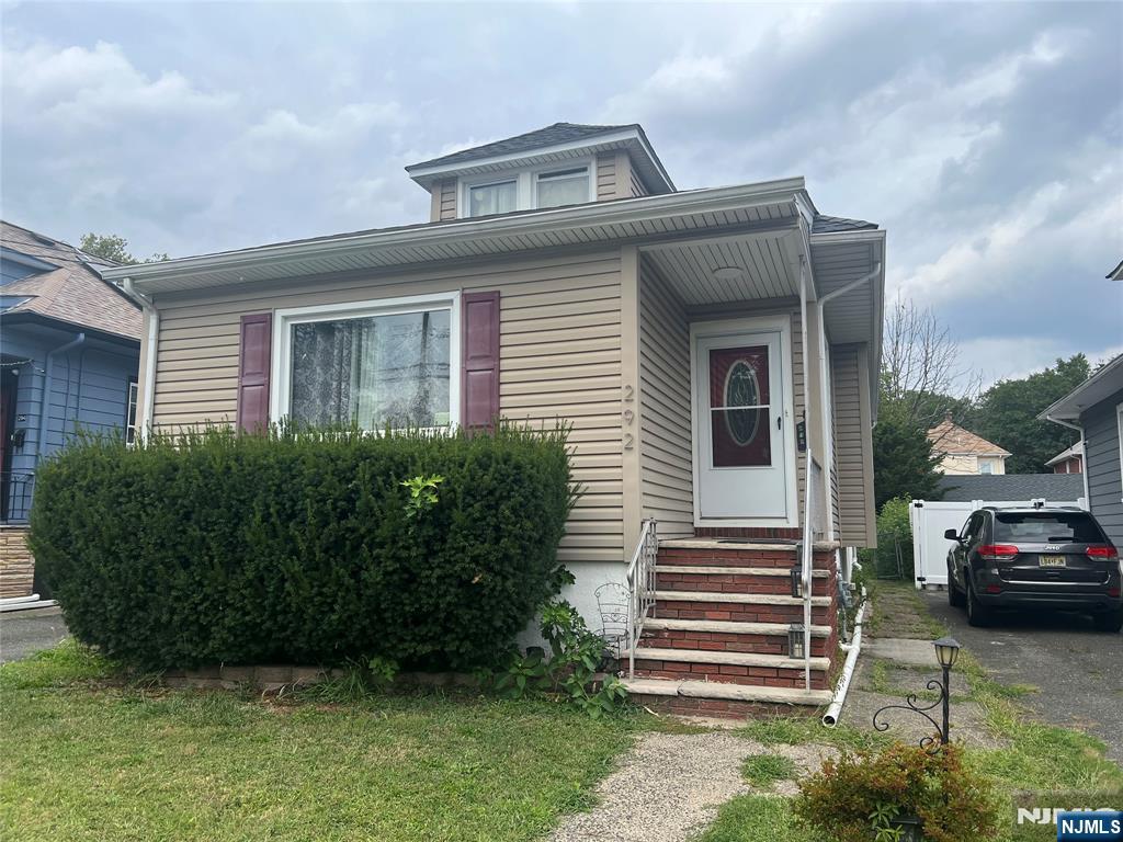 292 Harding Avenue,Clifton, NJ 07011