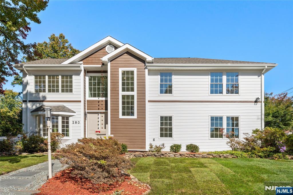 280 North Drive,River Edge, NJ 07661