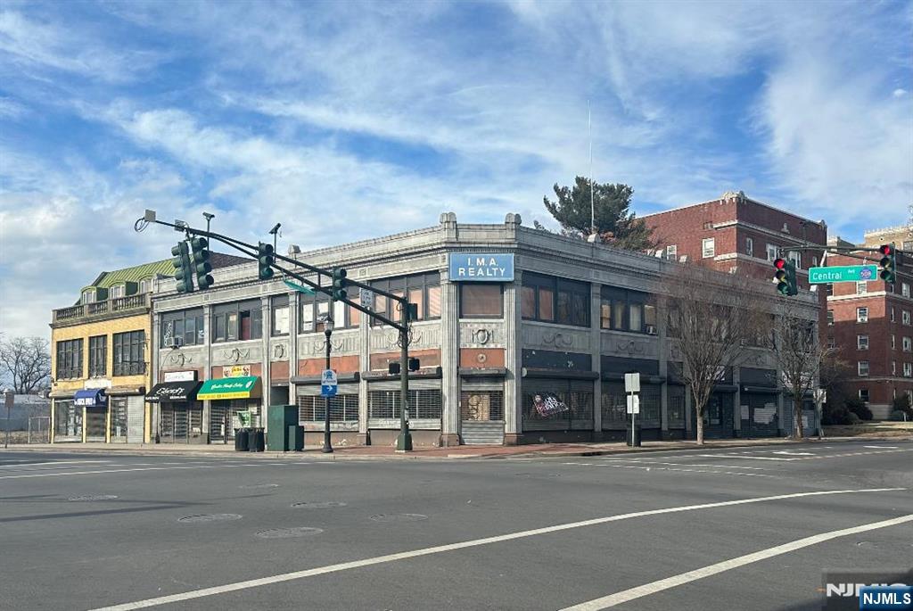 622-634 Central Avenue,East Orange, NJ 07018