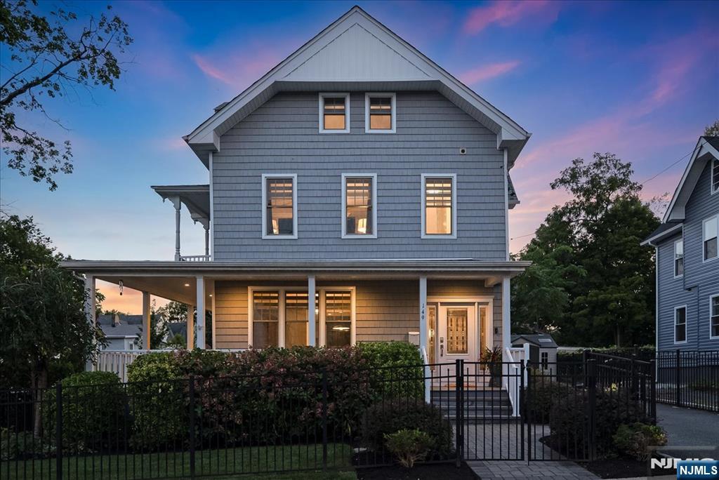 149 Walnut Street,Montclair, NJ 07042
