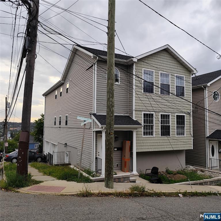 72-74 Garret Street,Paterson, NJ 07501