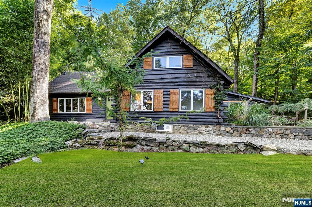 141 Hillside Road,Sparta, NJ 07871