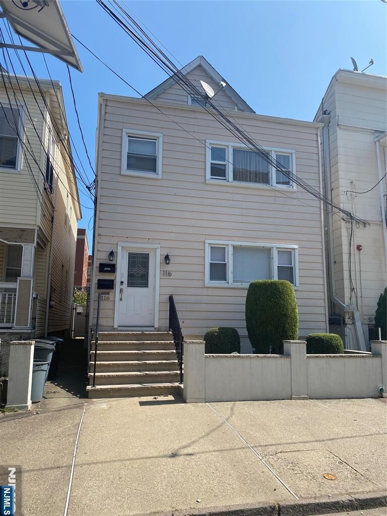 116 Cambridge ,Garfield, NJ 07026