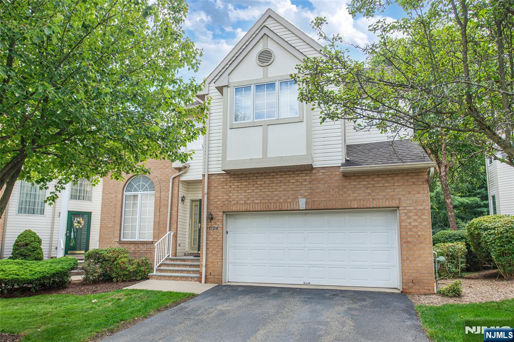 1104 Smith Manor Boulevard,West Orange, NJ 07052