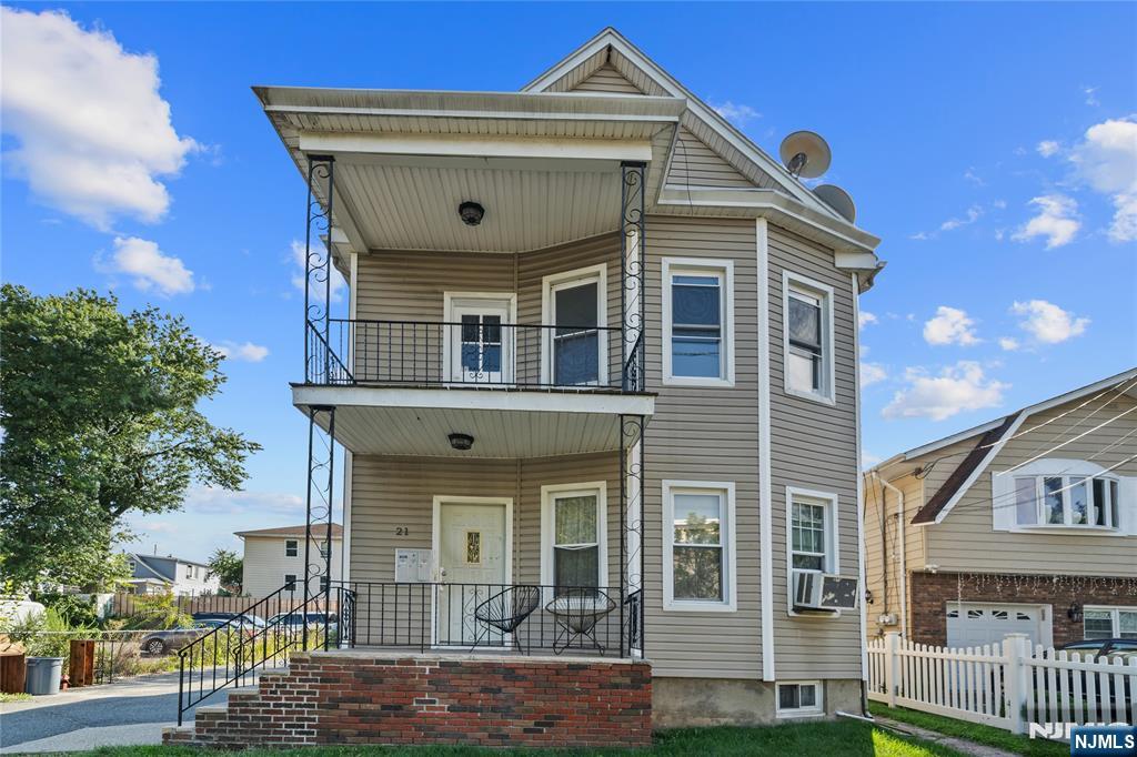 21 Walnut Street,Clifton, NJ 07013