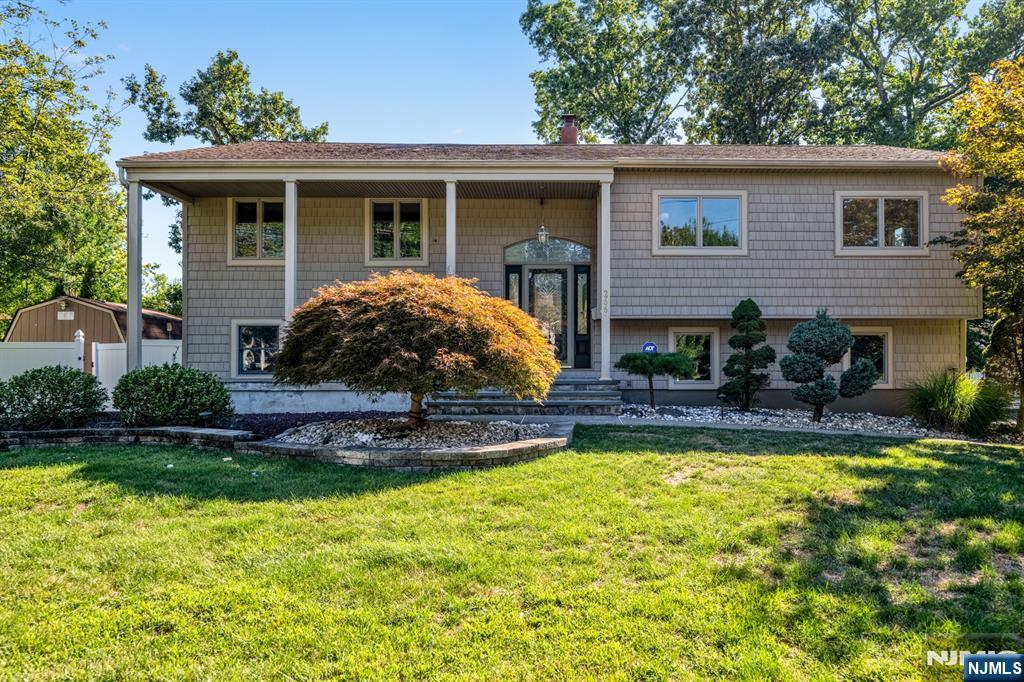 266 Seton Hall Drive,Paramus, NJ 07652