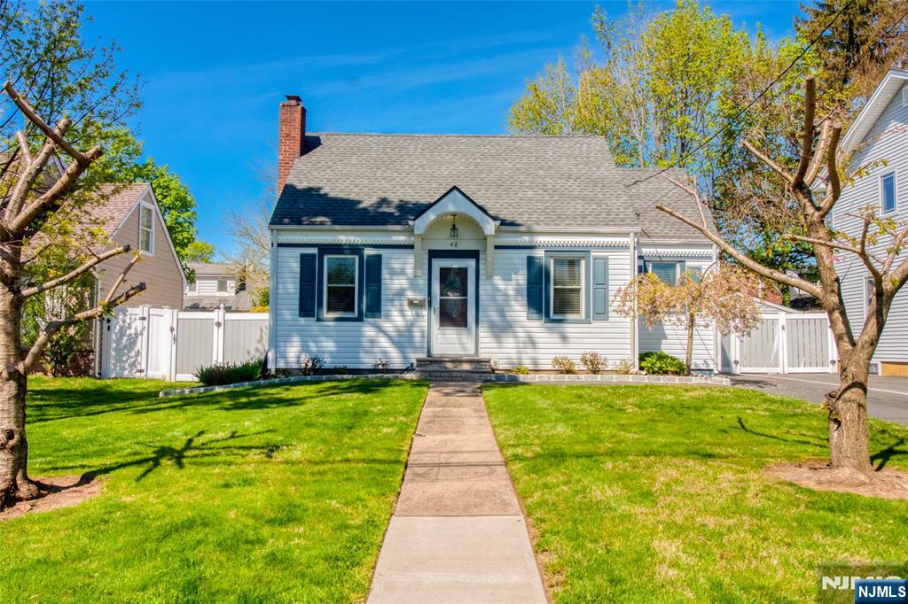 48 Colonial Parkway,Dumont, NJ 07628