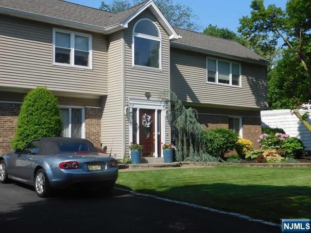 302 Howland Avenue,River Edge, NJ 07661