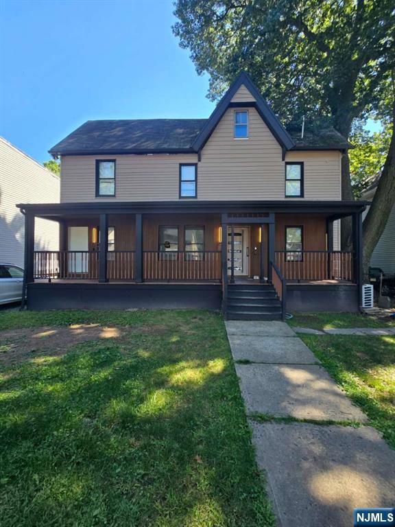36 Oak Street,East Orange, NJ 07018