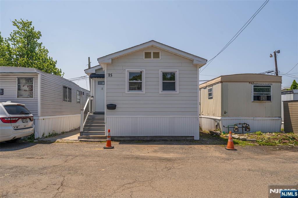 15 Spruce ,Moonachie, NJ 07074